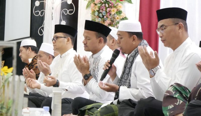 Pemko Tanjungbalai Gelar Zikir dan Doa Kebangsaan Sambut HUT-81 Kemerdekaan RI.(Dok-Foto)