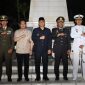 Kapolres Tanjungbalai Bersama Forkopimda Laksanakan Apel Kehormatan dan Malam Renungan Suci di Taman Makam Pahlawan.(Dok-Foto)