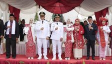 Semarak HUT-81 Kemerdekaan RI, Wali Kota dan Wakil Wali Kota Tanjungbalai Sambut Arak Arakan dan Atraksi Pawai Karnaval.(Dok-Foto)