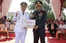 Wali Kota Mahyaruddin Salim Serahkan Penghargaan Bidang Ketahanan Pangan Kepada Kapolres Tanjungbalai.(Dok-Foto)