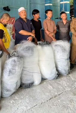 Pemko Tanjungbalai Terima Bantuan 292 Unit Alat Tangkap Ikan Dari Pemprovsu Kepada KUB Nelayan Di Kecamatan Teluk Nibung