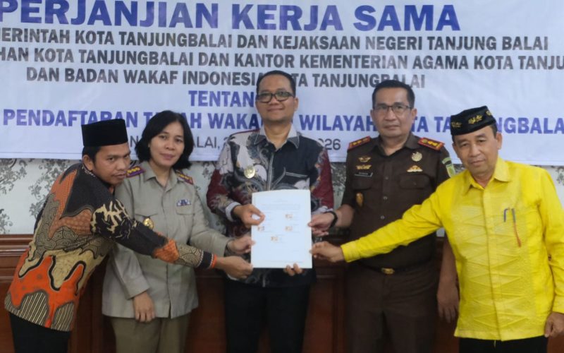 Wakil Wali Kota Tanjungbalai Muhammad Fadly Abdina mengikuti acara Penandatanganan Nota Kesepahaman dan Perjanjian Kerja Sama (PKS). (Dok-Foto)