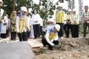 Wali Kota Mahyaruddin Salim Peletakan Batu Pertama Pembangunan/Rehabilitasi Gedung RSUD dr Tengku Mansyur Kota Tanjungbalai(Dok-Foto)