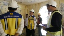 Wali Kota Tanjungbalai Tinjau Bangunan Gedung Bersejarah, Direncanakan Jadi Kantor Disnakerkopumkm(Dok-Foto)