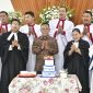 Masinton Pasaribu, SH, MH, menghadiri perayaan Hari Ulang Tahun (HUT) ke-49 Huria Kristen Batak Protestan (HKBP) Pandan Kota yang dilaksanakan di Gedung Gereja HKBP Pandan Kota pada Minggu, 6 September 2026 (Dok-Poto)