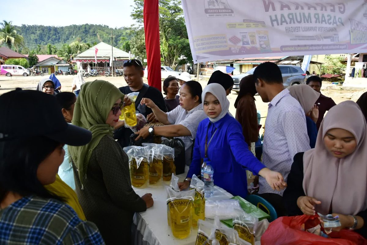 Pelaksanaan Pasar Murah yang dipusatkan di Halaman Kantor Camat Tukka pada Jum'at 11 September 2026 ini disambut dengan antusiasme yang luar biasa oleh warga sekitar (Dok-Poto)