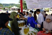 Pelaksanaan Pasar Murah yang dipusatkan di Halaman Kantor Camat Tukka pada Jum'at 11 September 2026 ini disambut dengan antusiasme yang luar biasa oleh warga sekitar (Dok-Poto)