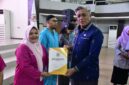 Acara penyerahan SK berlangsung khidmat di Gedung Serbaguna Pandan pada Kamis 15 Oktober 2026 (Dok-Poto)