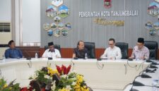 Wali Kota Mahyaruddin Salim: Pemko Tanjungbalai Akan Salurkan Bantuan 40 Gerobak dan Tenda.(Dok-Foto)