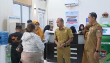 Sidak Ke Dinas Dukcapil, Wali Kota Tanjungbalai Minta Kualitas Pelayanan Publik Ditingkatkan.(Dok-Foto)