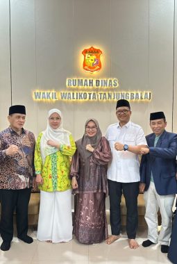 Wakil Wali Kota Tanjungbalai Terima Kunjungan Wamenag Romo H.R. Muhammad Syafi’i Dalam Jamuan Makan Malam