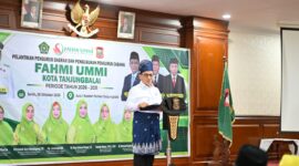 Wali Kota Tanjungbalai Dampingi Wamenag RI Romo Muhammad Syafi'i Hadiri Pelantikan Fahmi Ummi Kota Tanjungbalai Periode 2026-2031.(Dok-Foto)