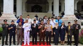 Inspektur Upacara Peringatan Hari Sumpah Pemuda Ke-98, Wakil Wali Kota Tanjungbalai: Jadilah Pemuda Patriotik dan Berempati Pemuda Untuk Indonesia.(Dok-Foto)