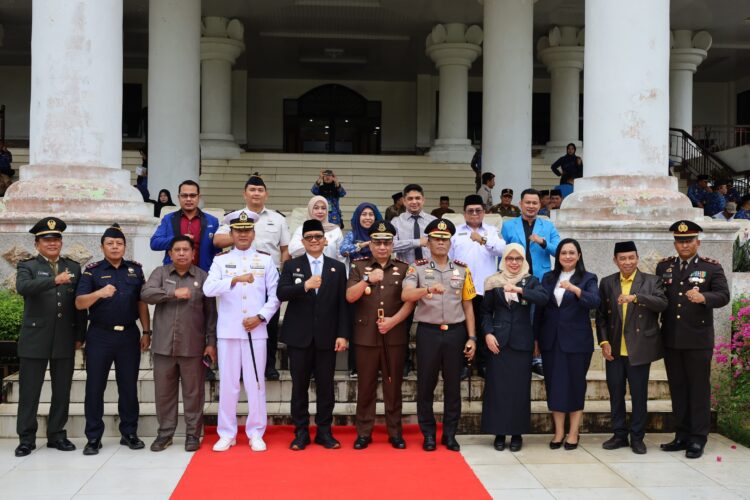 Inspektur Upacara Peringatan Hari Sumpah Pemuda Ke-98, Wakil Wali Kota Tanjungbalai: Jadilah Pemuda Patriotik dan Berempati Pemuda Untuk Indonesia