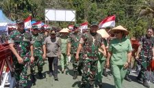 Kepala Staf TNI Angkatan Darat (KASAD), Jenderal TNI Maruli Simanjuntak bersama Pangdam I BB Mayjen TNI Hendy Antariksa dan Bupati Tapteng Masinton Pasaribu meresmikan jembatan modular tipe 21 di Desa Lubuk Ampolu, Kecamatan Badiri (Dok-Poto)