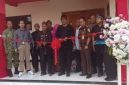 Resmikan Gedung Serbaguna di HUT ke-45 Desa Sukamulya, Bupati Asep Japar Dorong Kemandirian Ekonomi Desa( Dok-Foto ) 