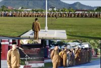Mahmud Efendi pada Senin 6 Juli 2026 memimpin Apel Pagi Gabungan Aparatur Sipil Negara.(Dok-Poto)