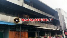 Pasar Terminal Sibolga Nauli pada malam 11 Juli 2026, Walikota Sibolga hari ini langsung meninjau lokasi kejadian yang kini tinggal puing-puing hangus terbakar (Dok-Poto)