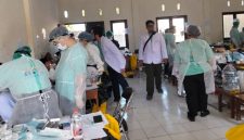 Mahasiswa Fakultas Kedokteran Gigi Trisakti Gelar Bakti Sosial dan Pengenalan Lapangan di Kecamatan Ciambar(Dok-Foto)