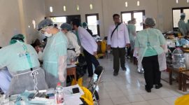 Mahasiswa Fakultas Kedokteran Gigi Trisakti Gelar Bakti Sosial dan Pengenalan Lapangan di Kecamatan Ciambar(Dok-Foto)
