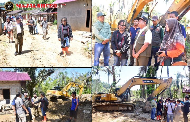 Nelwan Harahap, meninjau langsung lokasi penanganan Sungai Silaga-laga di Kelurahan Sipange, Kecamatan Tukka (Dok-Poto)