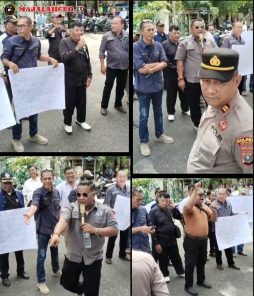 Aksi ini menuntut Pemko Sibolga agar tindak tegas Oknum yang mengusir wartawan saat menjalankan tugasnya sebagai jurnalis (Dok-Poto)