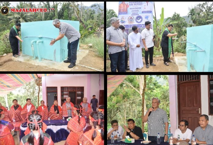 Drs. Binsar TH Sitanggang, MSP, bersama Uskup Sibolga, Mgr. Fransiskus Tuaman Sasfo Sinaga, pada Sabtu 1 Agustus 2026 menghadiri acara serah terima bangunan pipanisasi air bersih untuk masyarakat Lobu Singkam (Dok-Poto)