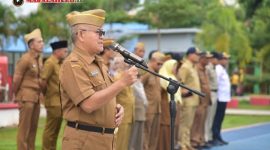 Apel gabungan ini turut dihadiri oleh para Asisten di lingkungan Sekretariat Daerah Kabupaten Tapteng (Dok-Poto)