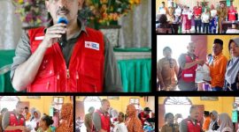 PMI Jakarta Utara menyalurkan bantuan paket sembako kepada masyarakat terdampak bencana di Kelurahan Bonalumban, Kecamatan Tukka (Dok-Poto)