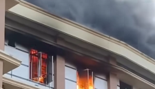 Di Duga Abai K3, Disnaker Sumut Dan Dewan K3 Di Minta Periksa Asrama Bidan di Deli Serdang Terbakar, 2 Ruangan di Lantai 4 Hangus (Dok-Foto)