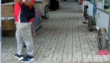 Anggaran Rp4,67 Miliar Lapang Sekarwangi Cibadak Disorot, Paving Bekas Picu Pertanyaan Publik.(Dok - Foto)