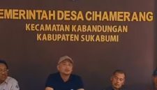 Dugaan Kelalaian Pemerintah Desa Cihamerang Disorot, Warga Luapkan Kekecewaan dalam Forum Pertemuan.( Dok - Foto)