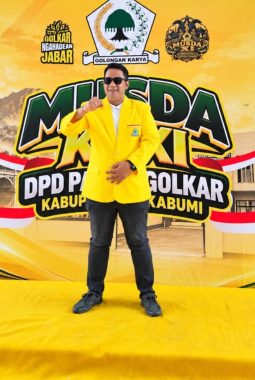 Dewan Reza Tampil di Musda XI Golkar Sukabumi, Asep Japar Terpilih Aklamasi