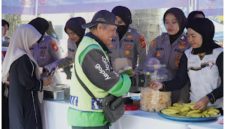 Polresta Bandung kembali menggelar kegiatan sosial bertajuk Jumat Berkah