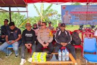  Kapolsek Cikalong Wetan dalam pembukaan Sepak Bola Bhayangkara Cup Antar RW se-Desa Mekarjaya, ( Dok - Foto )