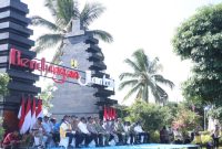 Pangdam IV/Diponegoro Hadiri Peresmian Bendungan Jlantah, ( Dok Foto )