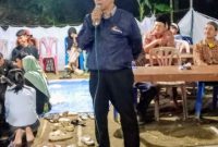 Kades Buayan Suparno saat sambutan di acara penutupan gebyar Suran 