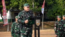 Pejabat Utama Kodam IV/Diponegoro, di antaranya Irdam IV/Diponegoro Brigjen TNI Denny Marantika, M.Han.,( Dok - Foto )