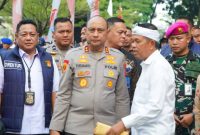 Kapolda Jabar Irjen Pol Pipit Rismanto bersama Gubernur Jawa Barat Dedi Mulyadi di Mapolda Jawa Barat, ( Dok - Foto )