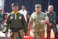 Foto dari kiri ke kanan Kasdam IV Diponegoro, ( Dok - Foto )