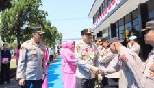Kepala Kepolisian Daerah (Kapolda) Jawa Barat Irjen Pol Pipit Rismanto kunjungan kerja ke Polres Kuningan,( Dok - Foto )