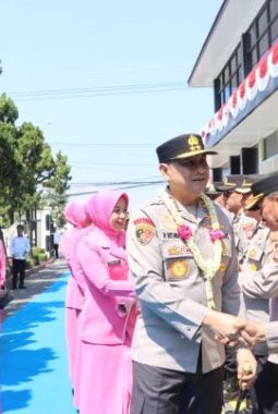 Kunker di Polres Kuningan, Kapolda Jabar Tegaskan Perang Lawan Kejahatan Jalanan Butuh Peran Orang Tua dan Lingkungan