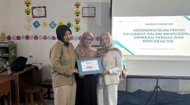 Seminar tersebut menghadirkan Dena Noor Fuzi Raswati, S.Pd. sebagai narasumber,( Dok - Foto )