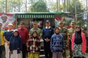 Pangdam III Siliwangi Mayjen TNI Kosasih bersama Dansatgas Citarum 2026 Kol Inf Yanto Kusno Hendarto SH, Dandim 0624/ Kabupaten Bandung dan masyarakat penerima sembako,( Dok - Foto )