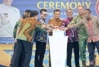 Pangdam IV/Diponegoro Mayjen TNI Achiruddin, S.E., M.Han., menghadiri perayaan Hari Jadi ke-81 Provinsi Jawa Tengah yang dipusatkan di Kompleks Kantor Gubernur dan DPRD Provinsi Jawa Tengah, Jalan Pahlawan Nomor 7–9, Semarang, Kamis (20/8/2026),( Dok - Foto )
