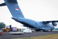 Memasuki hari ketujuh pascagempa yang melanda sejumlah wilayah di Nusa Tenggara Timur (NTT), TNI Angkatan Udara (TNI AU) melalui Lanud Halim Perdanakusuma terus bersinergi dengan Badan Nasional Penanggulangan Bencana (BNPB) dalam mendukung penanganan bencana dan percepatan distribusi bantuan kemanusiaan kepada masyarakat terdampak.Jumat (21/8/2026),( Dok - Foto )