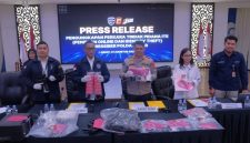 Tim Subdit III Ditressiber Polda Jawa Barat berhasil membongkar praktek penipuan online dan penyalahgunaan identitas (identity theft) jaringan 'Pancasona Family',( Dok - Foto )