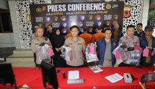 Polres Garut mengungkap dugaan tindak pidana perikanan berupa penyalahgunaan pendistribusian Benih Bening Lobster (BBL) secara ilegal di wilayah Kabupaten Garut. Sabtu (22/08/26), ( Dok - Foto )