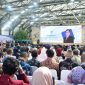 Kolonel Laut (P) Erfan Indra Darmawan, S.E., M.Tr.Hanla., M.M., mewakili Kepala Staf Angkatan Laut (Kasal) Laksamana TNI Dr. Muhammad Ali, S.E., M.M., M.Tr.Opsla., menghadiri Undangan Simposium Nasional HUT PT. DI ke-50 yang dipimpin oleh Direktur Utama PT. DI Marsda TNI (Purn.) Gita Amperiawan, bertempat di Hanggar Final Assembly Line N219 PT. Dirgatara Indonesia Jl. Padjajaran No. 154 Lanud Husein Sastranegara Kec. Cicendo Kota Bandung,( Dok - Foto )