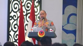 Kapolda Jawa Barat Irjen. Pol. Dr. Pipit Rismanto, S.I.K., M.H., menyampaikan apresiasi dan terima kasih kepada seluruh jajaran personel Fungsi Reserse Kriminal (Reskrim) atas dedikasi, loyalitas, dan pelaksanaan tugas dalam menjaga keamanan dan ketertiban masyarakat serta memberikan pelayanan penegakan hukum terbaik kepada masyarakat. Rabu, (26/08/2026),( Dok - Foto )